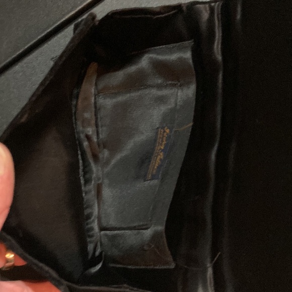 Ivory Palace wallet/clutch - Picture 5 of 7